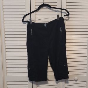 Jamie Sadock golf l knee  capris